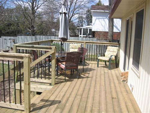Twin Pines Bed And Breakfast 彼得伯勒 外观 照片